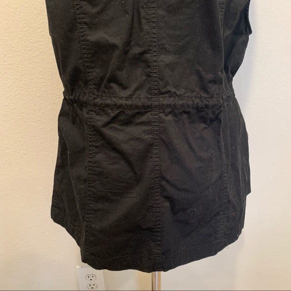 Love Tree Forever 21 Black utility vest 🖤 - Picture 7 of 7